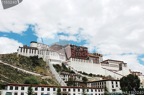 Image of Potala Palace in Lhasa Tibet