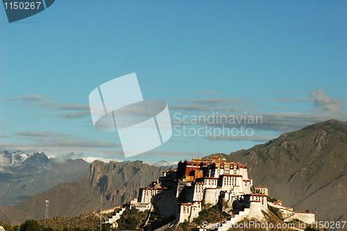 Image of Potala Palace in Lhasa Tibet