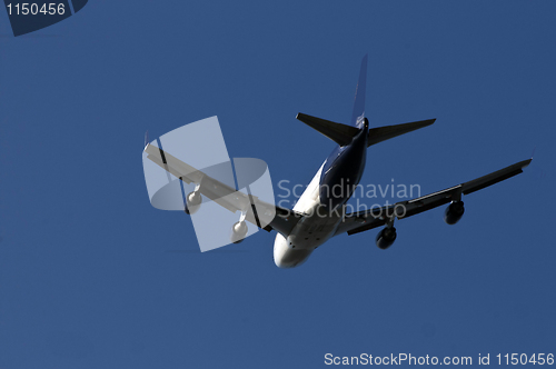 Image of airplane