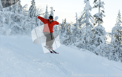 Image of Man skiing