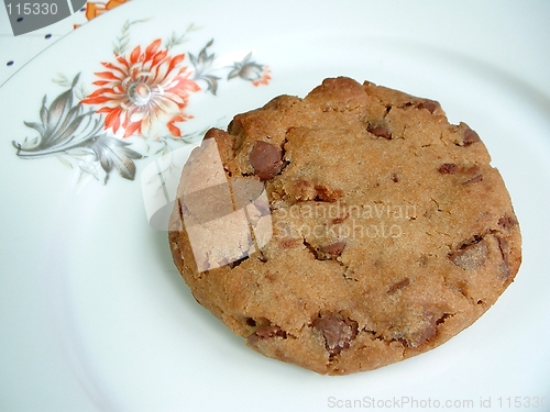 Image of Chocolate chip cookie on plate