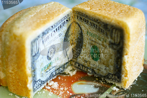 Image of bread and dollar