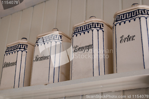 Image of traditional food containers