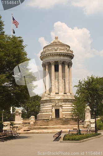 Image of Soldiers' and Sailors' monument