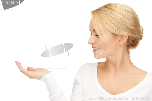 Image of something on the palm