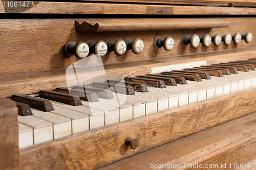 Image of Old organ