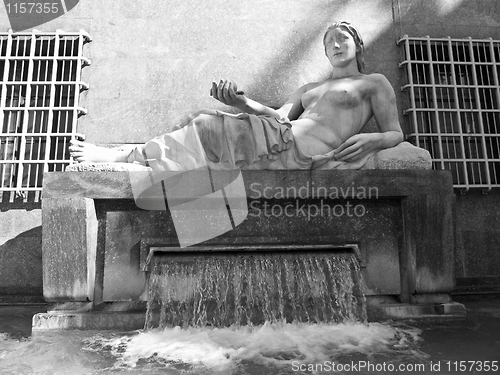Image of Dora Statue, Turin
