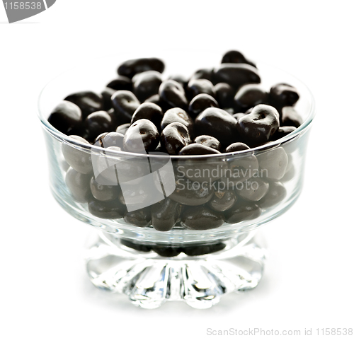 Image of Bowl of chocolate coated cranberries or raisins