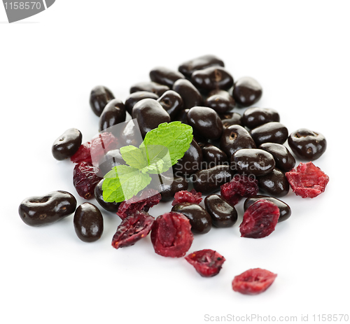 Image of Chocolate covered cranberries