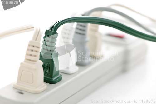 Image of Wires plugged into power bar