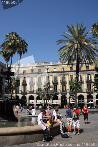 Image of Tourists in Barcelona