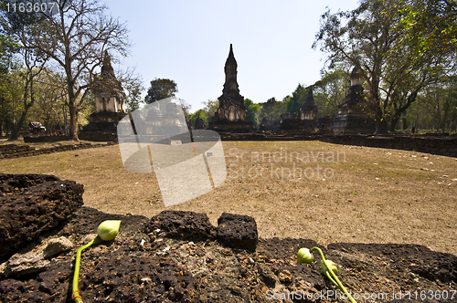 Image of Wat Chedi Chet Thaeo