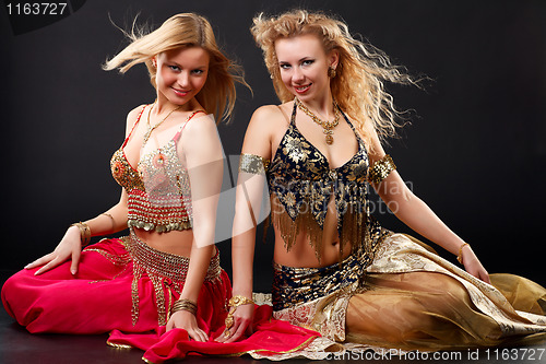 Image of Belly dancers.