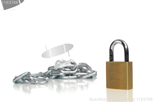 Image of Padlock and chain