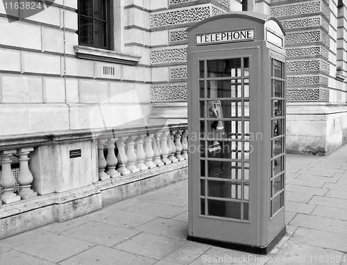 Image of London telephone box