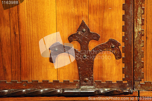 Image of The chest