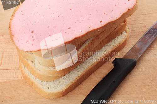 Image of The sausage sandwich