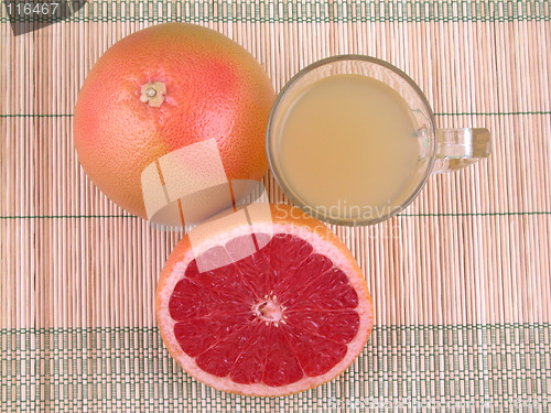 Image of grapefruit juice