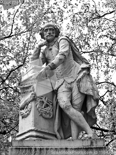 Image of Shakespeare statue