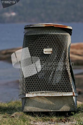 Image of Garbage bin