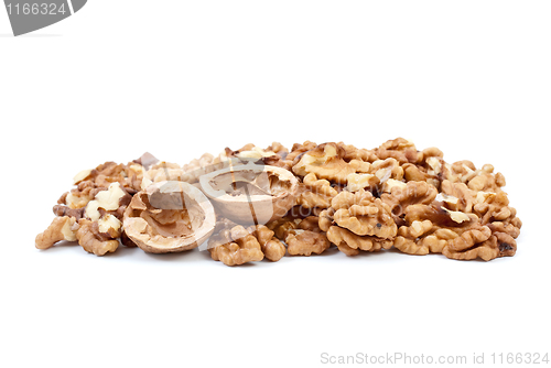 Image of Walnuts kernels and nutshells