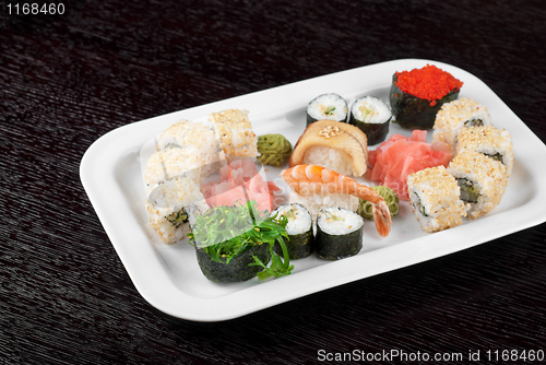 Image of sushi set