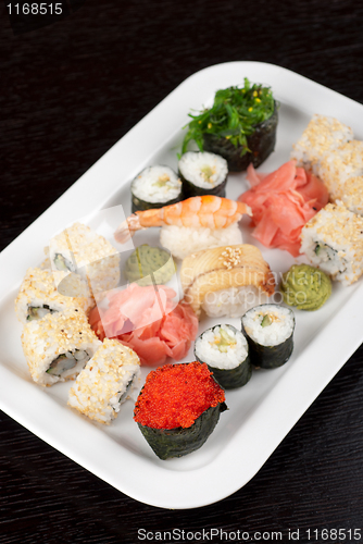 Image of sushi set