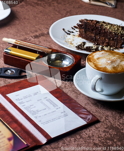 Image of restaurant table