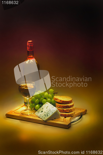 Image of wine and cheese