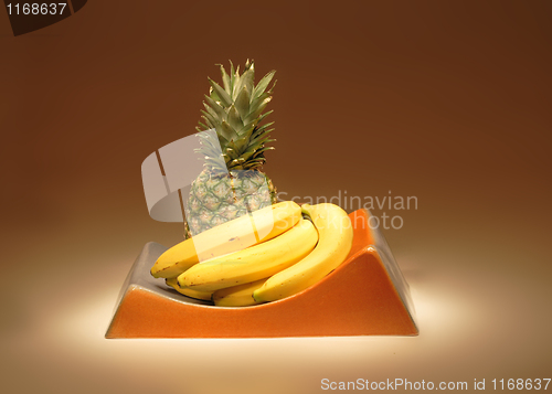 Image of fruit in ceramics