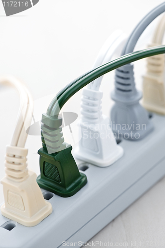 Image of Wires plugged into power bar