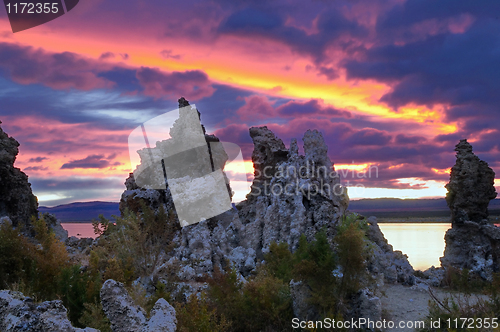 Image of Mono Lake