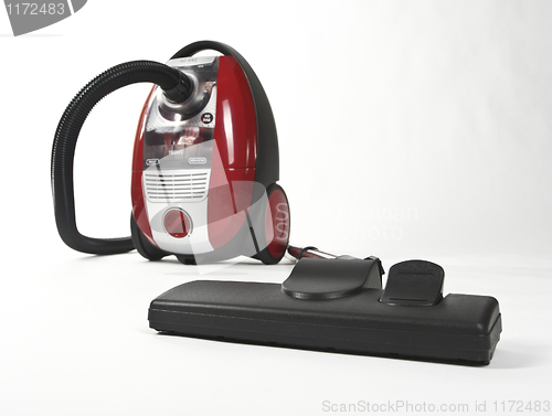 Image of Vacuum Cleaner 