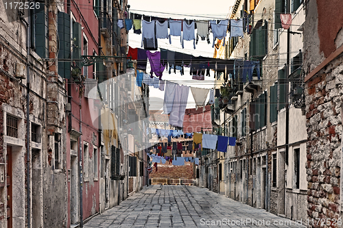 Image of Italian street