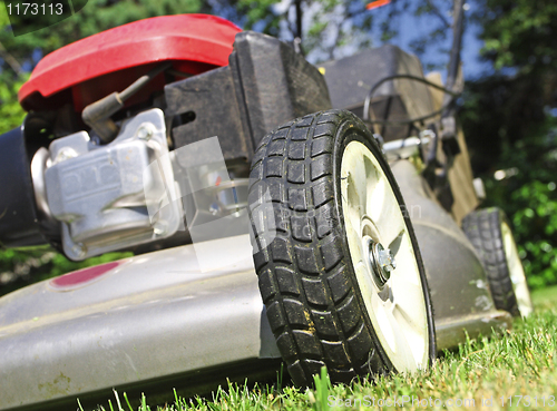 Image of Lawn Mower background