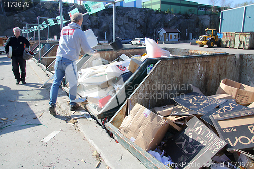 Image of Garbage sorting.