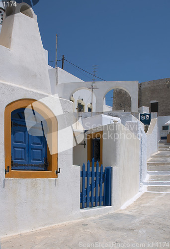 Image of Blue shutters in Pyrgos