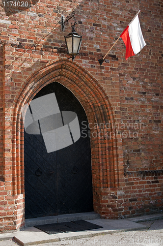 Image of Gothic door.