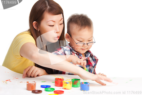 Image of Mother teaches