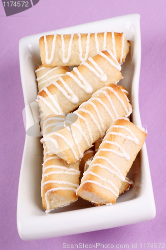 Image of Danish macaroon fingers