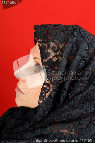 Image of Lady with lace veil