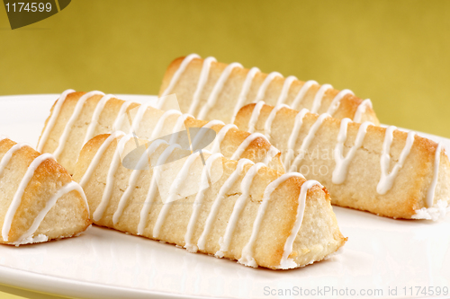 Image of Danish macaroon fingers