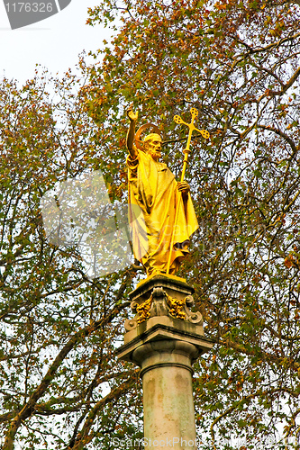 Image of St. Paul's statue