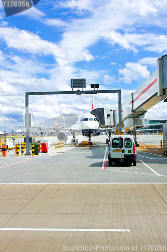 Image of Airplane docking