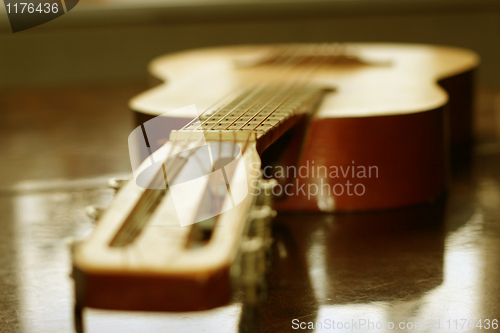 Image of acoustic guitar