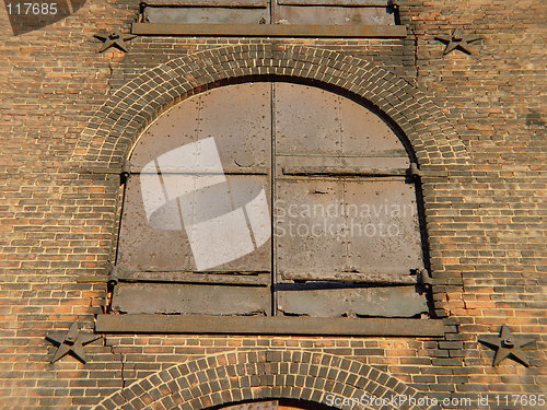 Image of rusty window