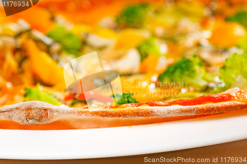 Image of vegetarian pizza