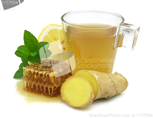 Image of Ginger tea with honey and lemon