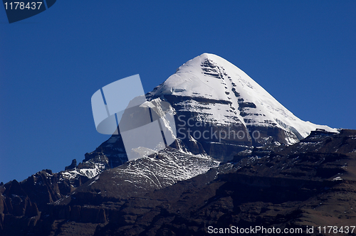 Image of Landscape of snow-capped mountains