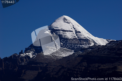 Image of Landscape of snow-capped mountains